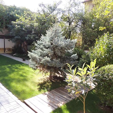 Apartament Fantasy Hisarya Exterior photo