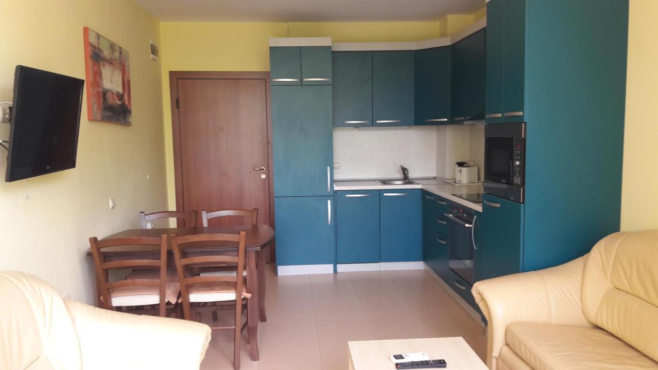 Apartament Fantasy Hisarya Exterior photo