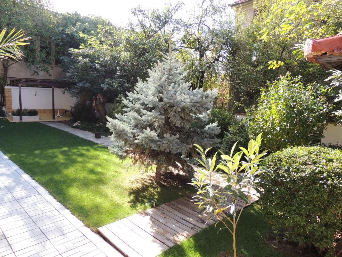 Apartament Fantasy Hisarya Exterior photo